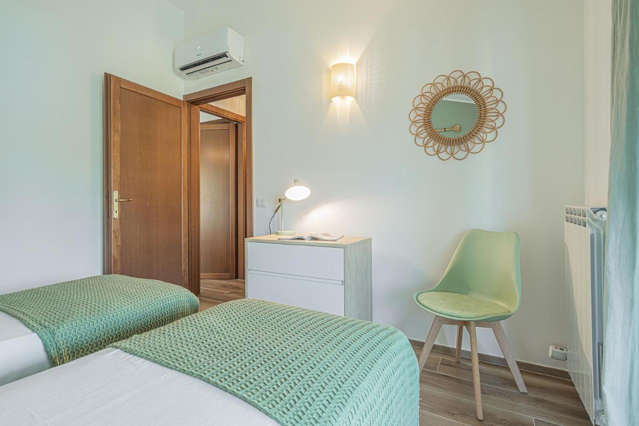 Dolce Vita Family Apartment シルミオーネ エクステリア 写真