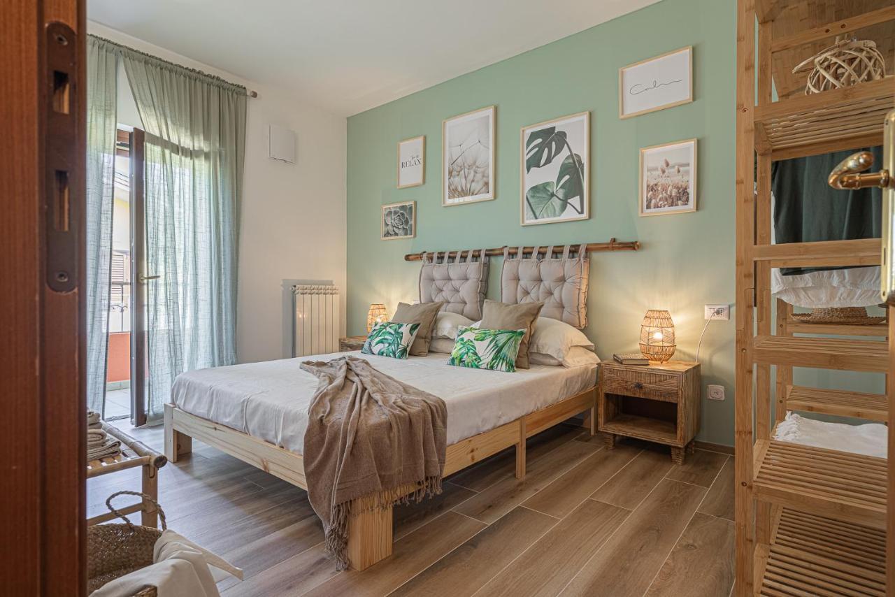 Dolce Vita Family Apartment シルミオーネ エクステリア 写真
