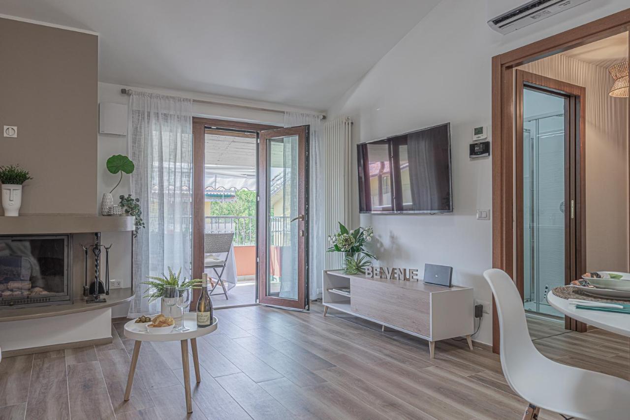 Dolce Vita Family Apartment シルミオーネ エクステリア 写真