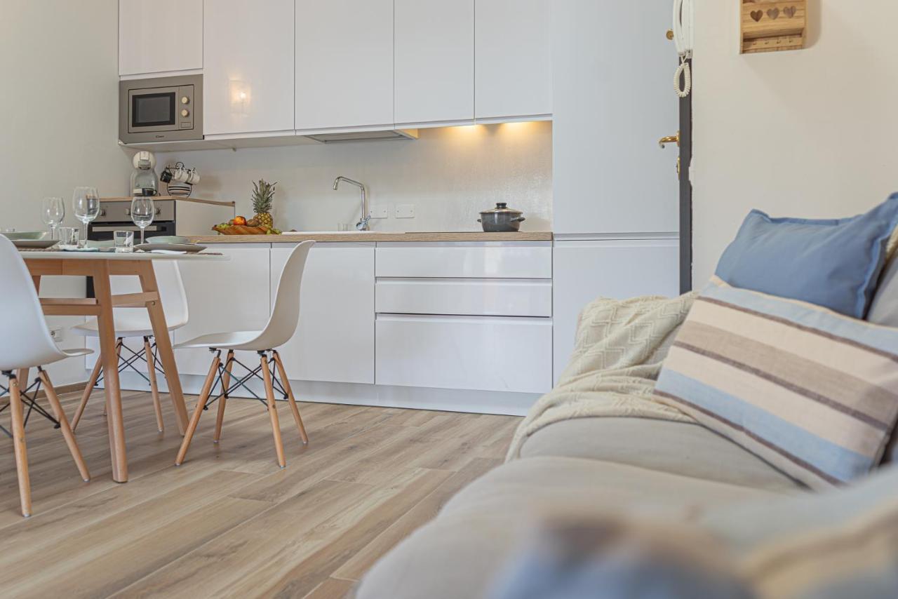 Dolce Vita Family Apartment シルミオーネ エクステリア 写真